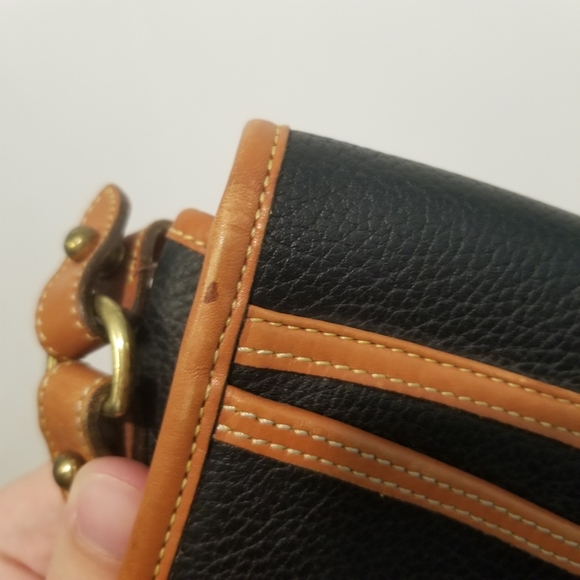 (SOLD!)Dooney & Bourke Vintage, AWL, Matching Crossbody Purse & Wallet Bundle - Picture 7 of 16